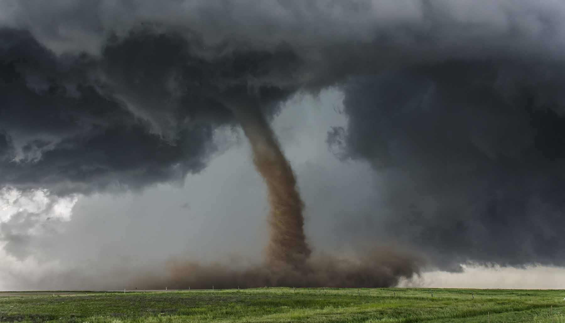 two-tornadoes-set-all-time-us-record-for-longest-track-in-december